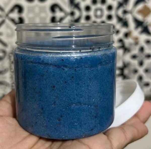 Nila Moroccan scrub